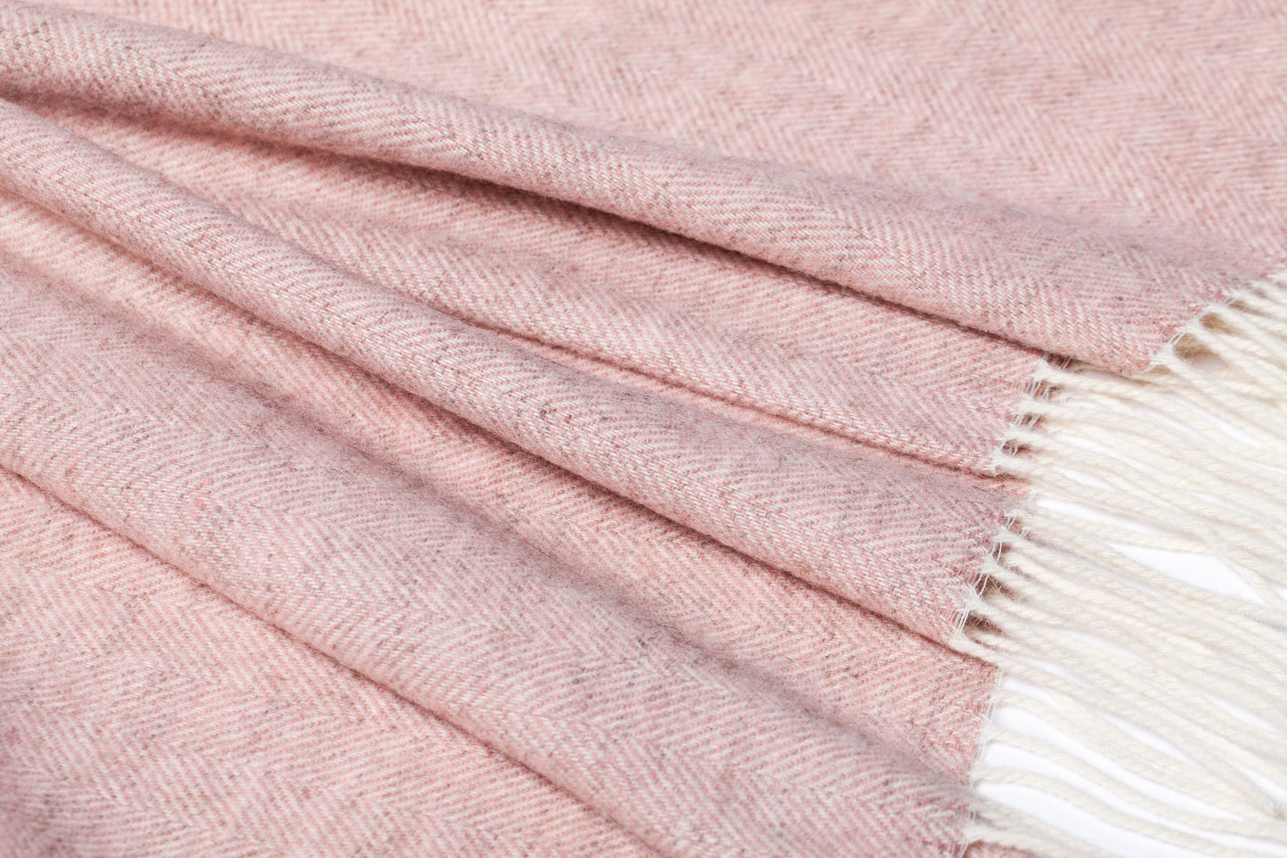 Blush Elegance: Pink Merino Wool Throw „Classic 7-20“