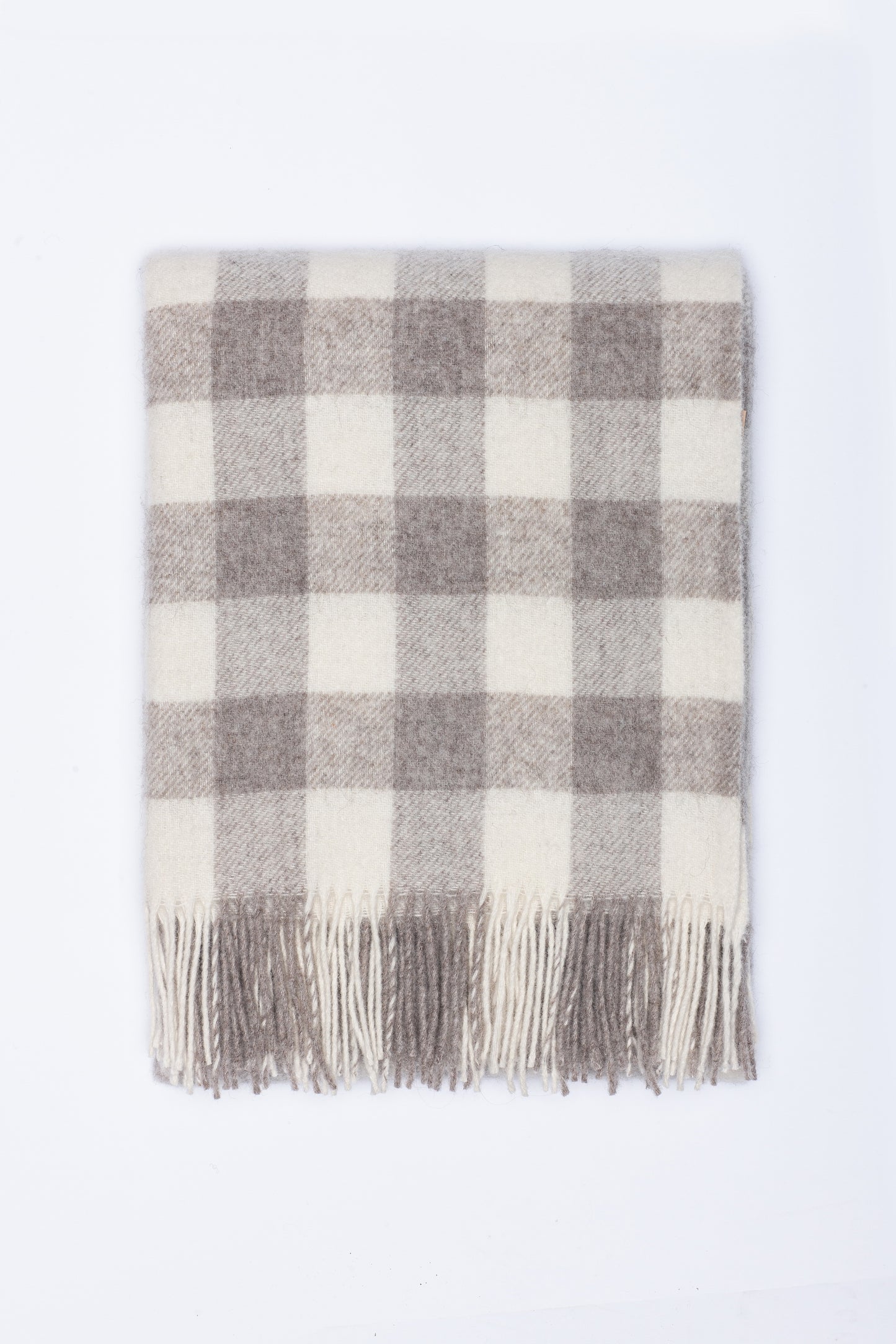 Timeless Brown and White Checkered Wool Throw „Eli 1-00“
