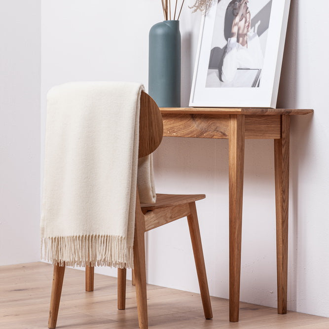 Arctic Elegance: White Merino Wool Throw „Classic 7-28“